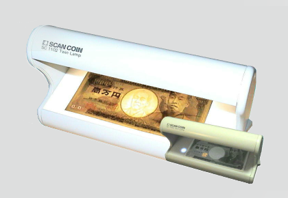 紫外線・透過光鑑定機 SC1102